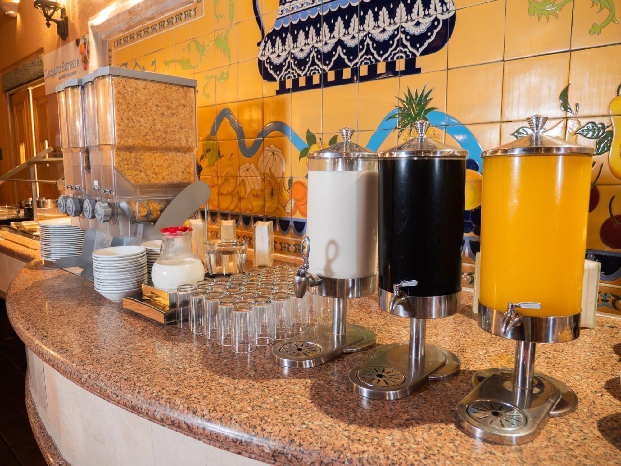 Holiday Inn Express Silao-Aeropuerto Bajio By Ihg Buitenkant foto