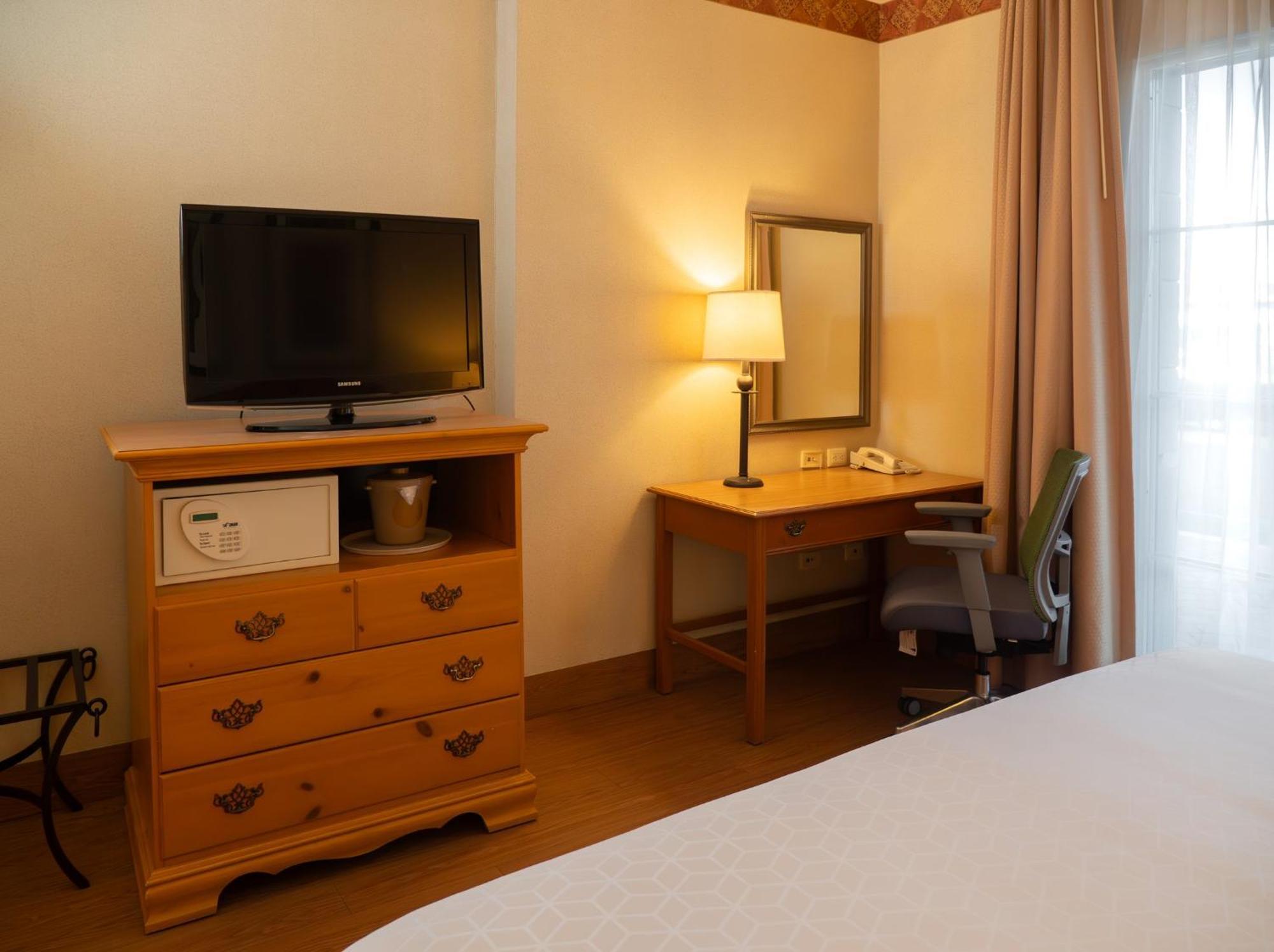 Holiday Inn Express Silao-Aeropuerto Bajio By Ihg Buitenkant foto