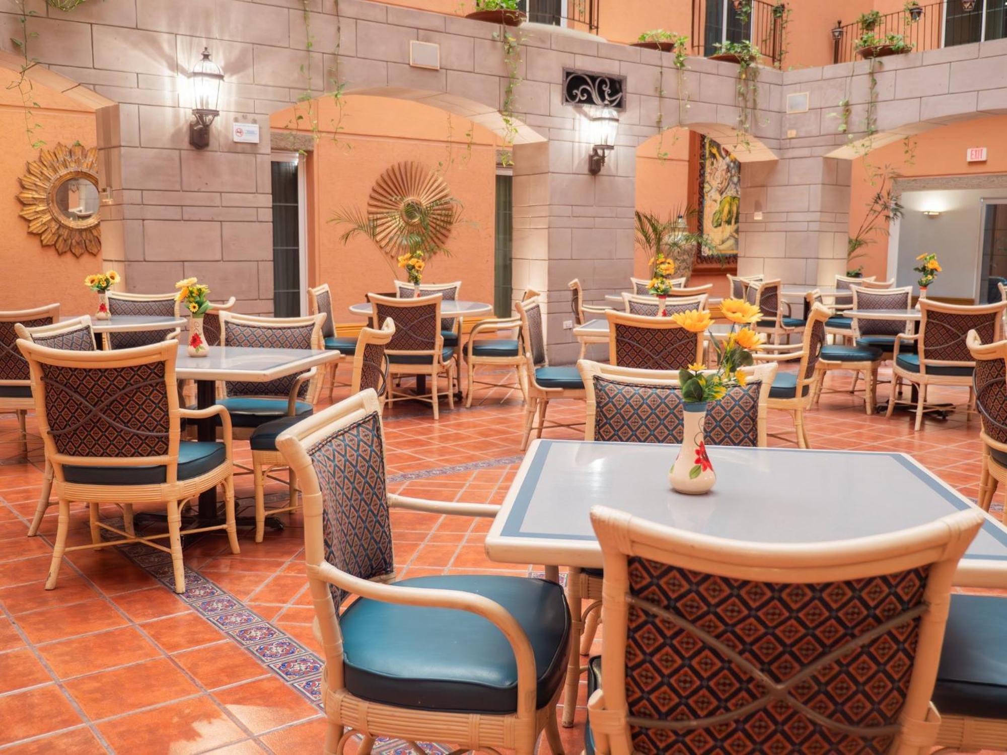 Holiday Inn Express Silao-Aeropuerto Bajio By Ihg Buitenkant foto