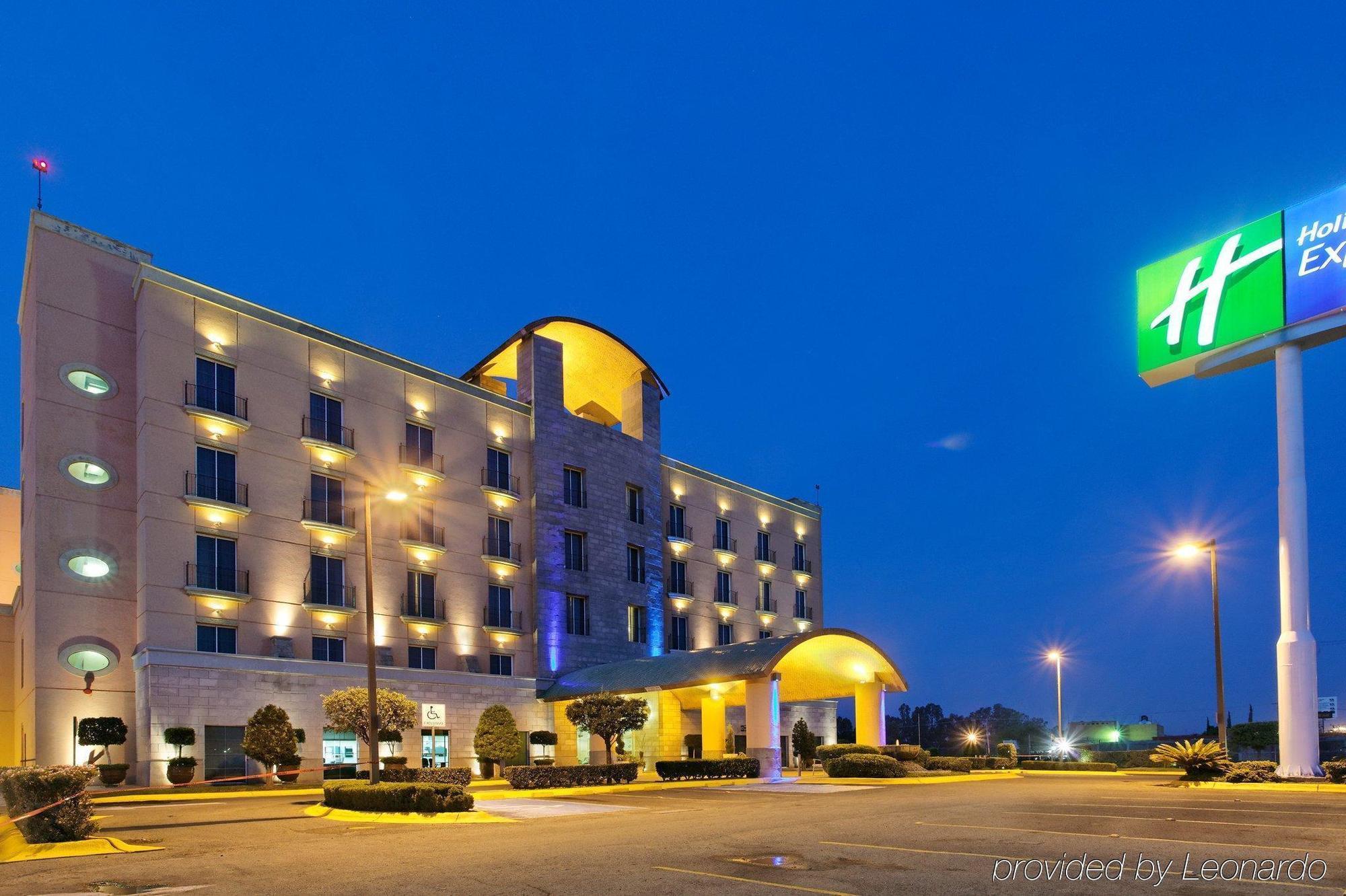 Holiday Inn Express Silao-Aeropuerto Bajio By Ihg Buitenkant foto